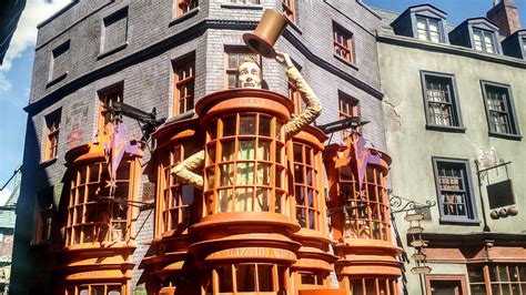 Potter usa - Step into Harry Potter’s one-of-a-kind immersive experience where you can explore and discover the magic behind Harry Potter with Shop 360. Explore Now